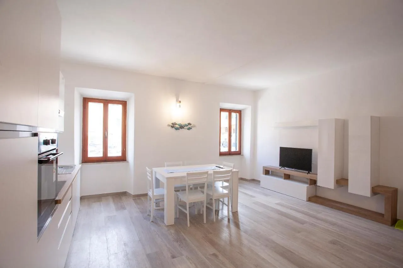 Cosmopoli - Goelba Apartment Portoferraio